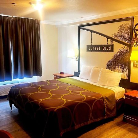 Super 8 By Wyndham Hollywood/La Area Motel Los Angeles Exterior foto